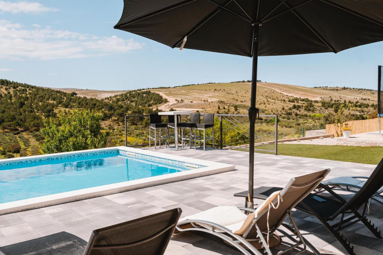 Donje Polje Guest House "The View" - With A Pool מראה חיצוני תמונה