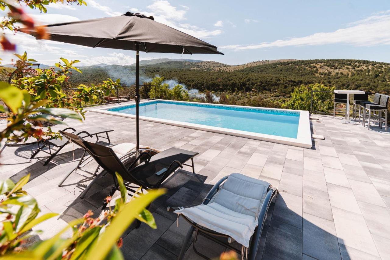 Donje Polje Guest House "The View" - With A Pool מראה חיצוני תמונה